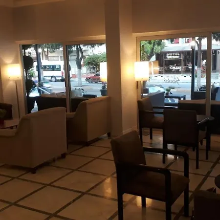 Santur Hotel 3*